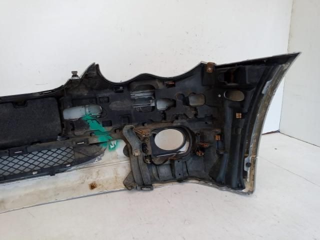 bontott MERCEDES-BENZ C-CLASS Első Lökhárító (Üresen)