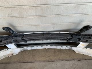 bontott MERCEDES-BENZ C-CLASS Első Lökhárító (Üresen)