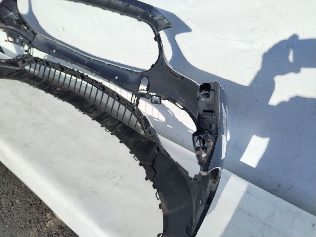 bontott MERCEDES-BENZ C-CLASS Első Lökhárító (Üresen)