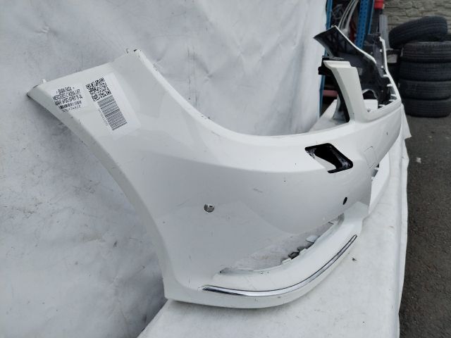 bontott MERCEDES-BENZ C-CLASS Első Lökhárító (Üresen)