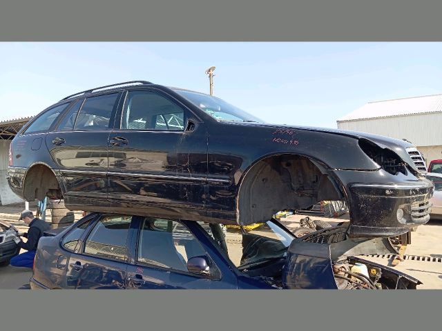 bontott MERCEDES-BENZ C-CLASS Első Szélvédő