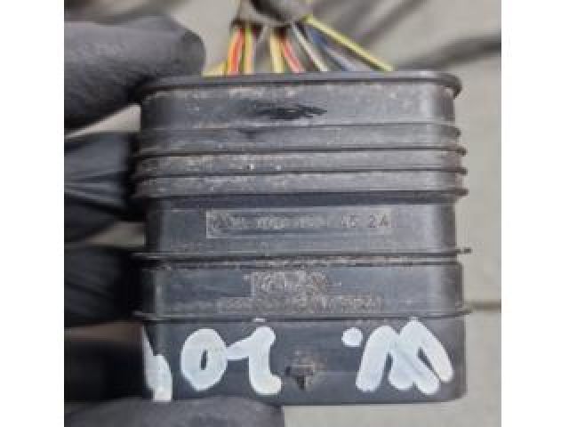 bontott MERCEDES-BENZ C-CLASS Első Tolatóradar Kábelköteg