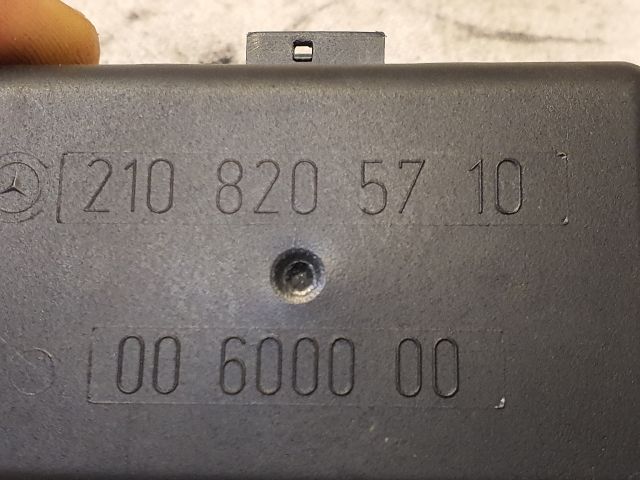 bontott MERCEDES-BENZ C-CLASS Eső Érzékelő