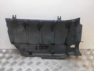 bontott MERCEDES-BENZ C-CLASS Felső Hűtőburkolat