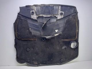 bontott MERCEDES-BENZ C-CLASS Felső Hűtőburkolat