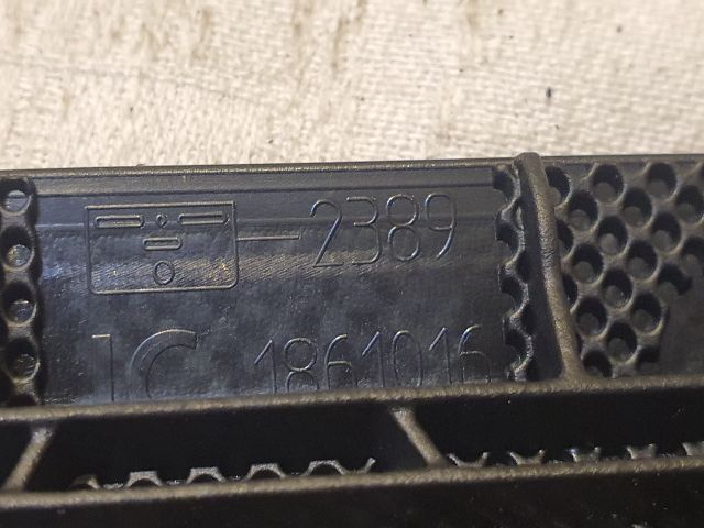 bontott MERCEDES-BENZ C-CLASS Felső Műszerfal Burkolat