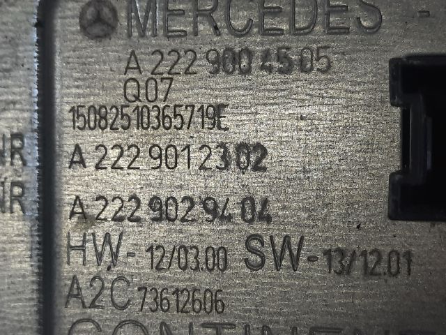 bontott MERCEDES-BENZ C-CLASS Fényszóró Elektronika