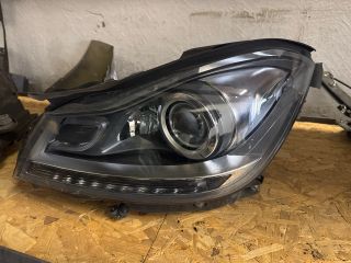 bontott MERCEDES-BENZ C-CLASS Fényszóró Pár