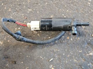 bontott MERCEDES-BENZ C-CLASS Fényszórómosó Szivattyú