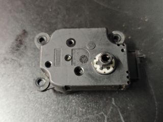 bontott MERCEDES-BENZ C-CLASS Fűtés Állító Motor