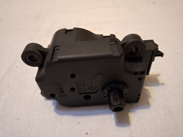 bontott MERCEDES-BENZ C-CLASS Fűtés Állító Motor