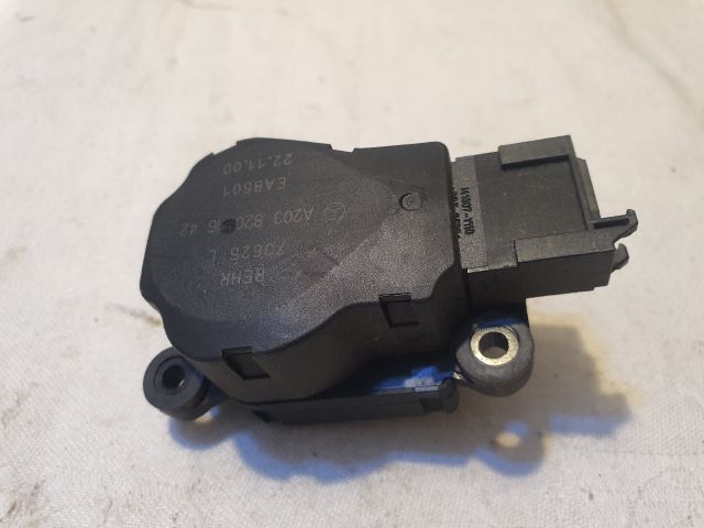 bontott MERCEDES-BENZ C-CLASS Fűtés Állító Motor