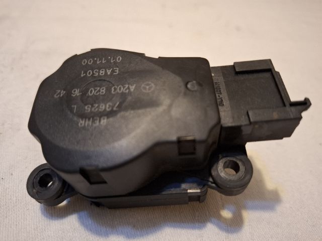 bontott MERCEDES-BENZ C-CLASS Fűtés Állító Motor