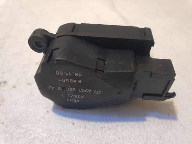 bontott MERCEDES-BENZ C-CLASS Fűtés Állító Motor