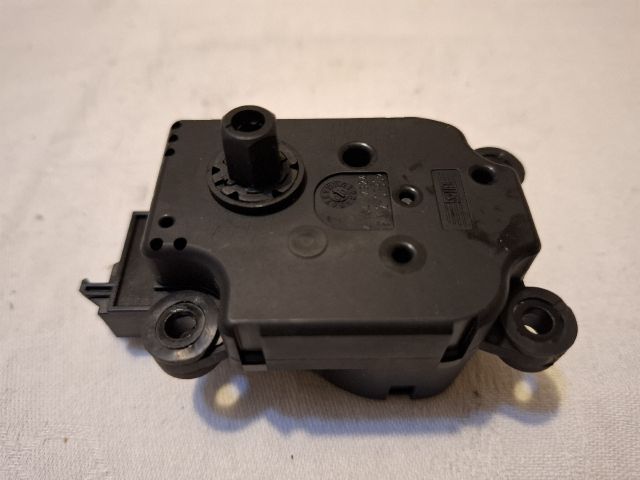 bontott MERCEDES-BENZ C-CLASS Fűtés Állító Motor