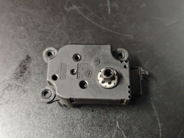 bontott MERCEDES-BENZ C-CLASS Fűtés Állító Motor