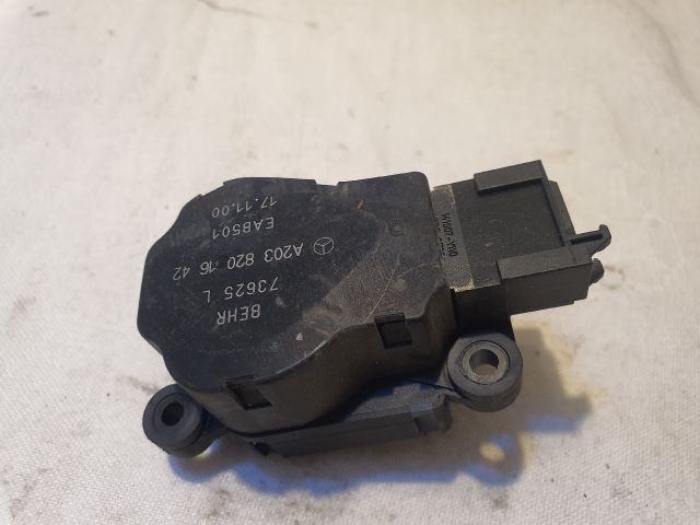 bontott MERCEDES-BENZ C-CLASS Fűtés Állító Motor