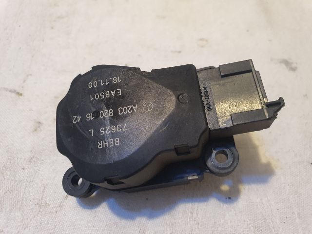 bontott MERCEDES-BENZ C-CLASS Fűtés Állító Motor