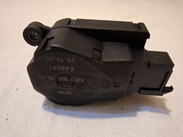 bontott MERCEDES-BENZ C-CLASS Fűtés Állító Motor