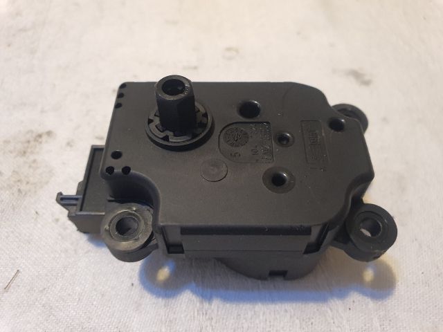 bontott MERCEDES-BENZ C-CLASS Fűtés Állító Motor