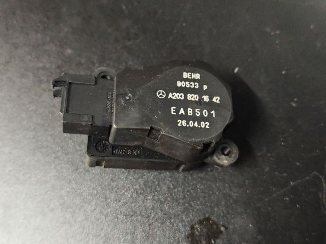 bontott MERCEDES-BENZ C-CLASS Fűtés Állító Motor