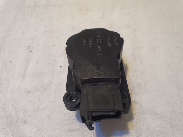 bontott MERCEDES-BENZ C-CLASS Fűtés Állító Motor