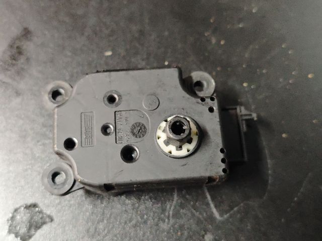 bontott MERCEDES-BENZ C-CLASS Fűtés Állító Motor