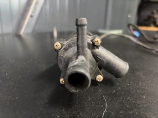 bontott MERCEDES-BENZ C-CLASS Fűtéscsap