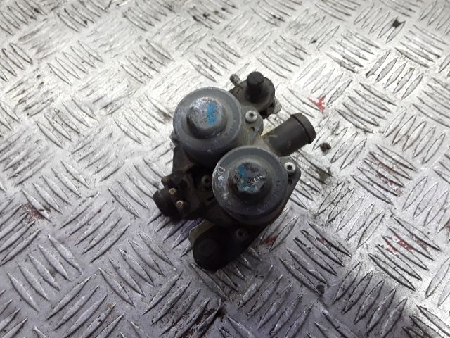 bontott MERCEDES-BENZ C-CLASS Fűtéscsap