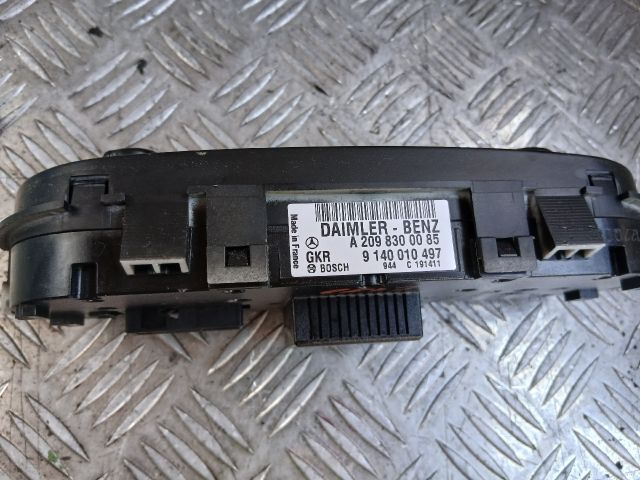 bontott MERCEDES-BENZ C-CLASS Fűtéskapcsoló (digit klímás)