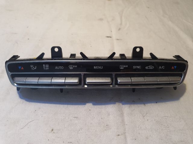 bontott MERCEDES-BENZ C-CLASS Fűtéskapcsoló (digit klímás)