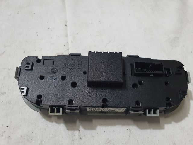 bontott MERCEDES-BENZ C-CLASS Fűtéskapcsoló (digit klímás)