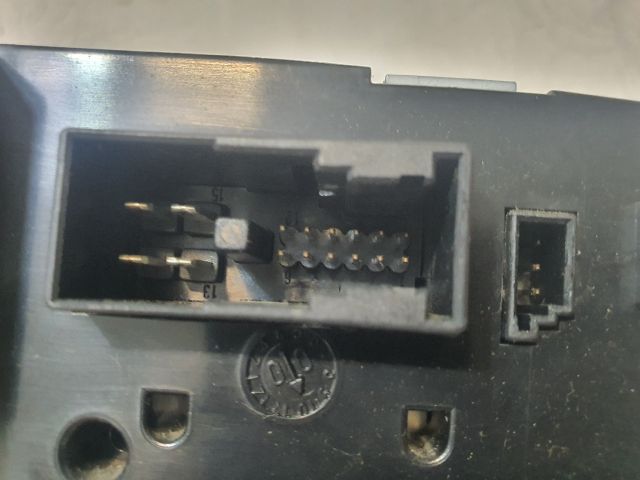 bontott MERCEDES-BENZ C-CLASS Fűtéskapcsoló (digit klímás)