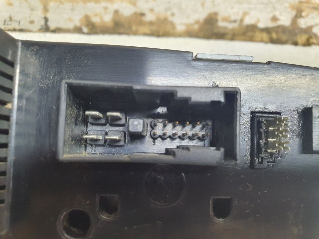 bontott MERCEDES-BENZ C-CLASS Fűtéskapcsoló (digit klímás)