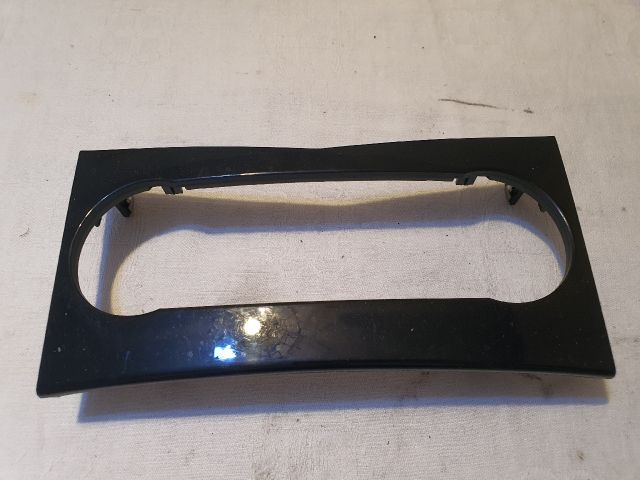 bontott MERCEDES-BENZ C-CLASS Fűtéskapcsoló Keret