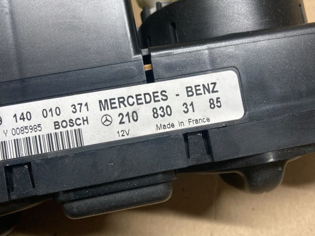bontott MERCEDES-BENZ C-CLASS Fűtéskapcsoló (manuális klímás)