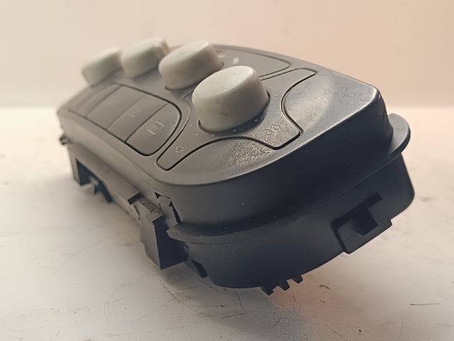 bontott MERCEDES-BENZ C-CLASS Fűtéskapcsoló (manuális klímás)