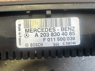 bontott MERCEDES-BENZ C-CLASS Fűtéskapcsoló (manuális klímás)