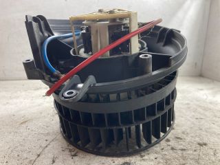 bontott MERCEDES-BENZ C-CLASS Fűtőmotor (Klímás)