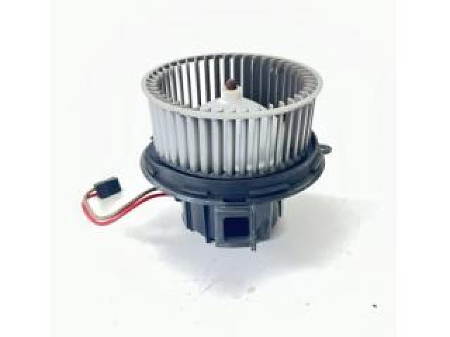 bontott MERCEDES-BENZ C-CLASS Fűtőmotor (Klímás)