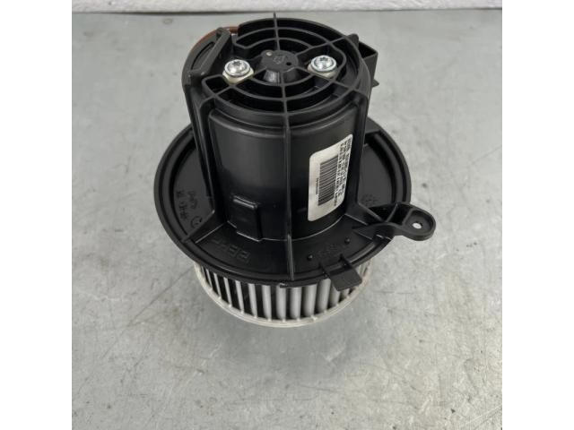 bontott MERCEDES-BENZ C-CLASS Fűtőmotor (Klímás)