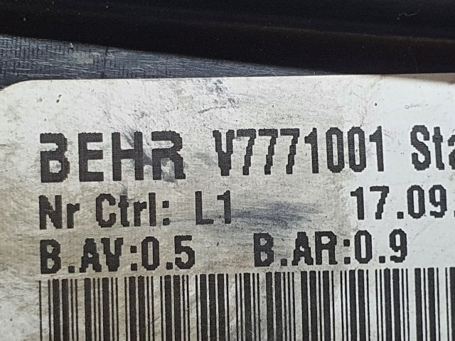 bontott MERCEDES-BENZ C-CLASS Fűtőmotor (Klímás)