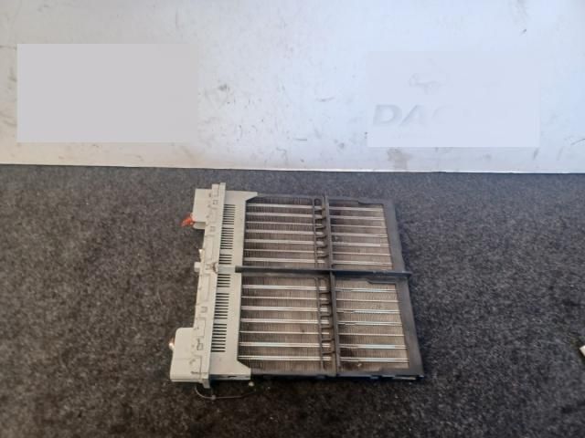 bontott MERCEDES-BENZ C-CLASS Fűtőradiátor (Elektromos)