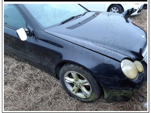 bontott MERCEDES-BENZ C-CLASS Gázrugós Kitámasztó Teleszkóp Motorháztető Jobb