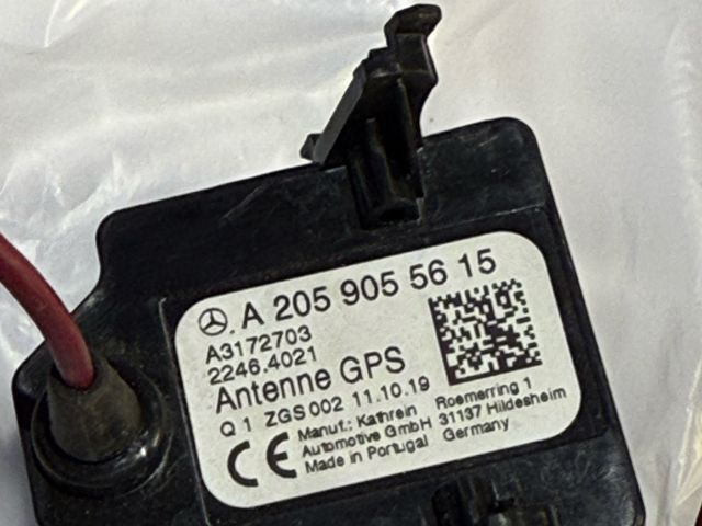 bontott MERCEDES-BENZ C-CLASS GPS Antenna