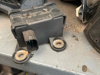 bontott MERCEDES-BENZ C-CLASS Gyorsulás Jeladó