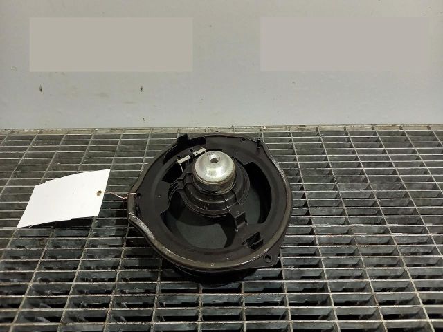 bontott MERCEDES-BENZ C-CLASS Hangszóró (Pozíciófüggetlen)
