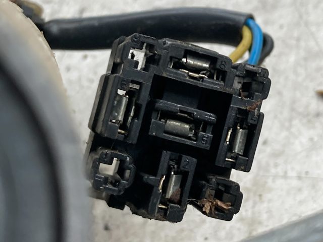 bontott MERCEDES-BENZ C-CLASS Hátsó Ablaktörlő Motor