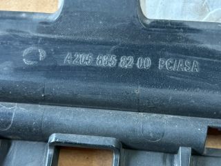 bontott MERCEDES-BENZ C-CLASS Hátsó középső Lökhárító Tartó (Műanyag)