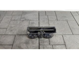 bontott MERCEDES-BENZ C-CLASS Hátsó középső Szellőző